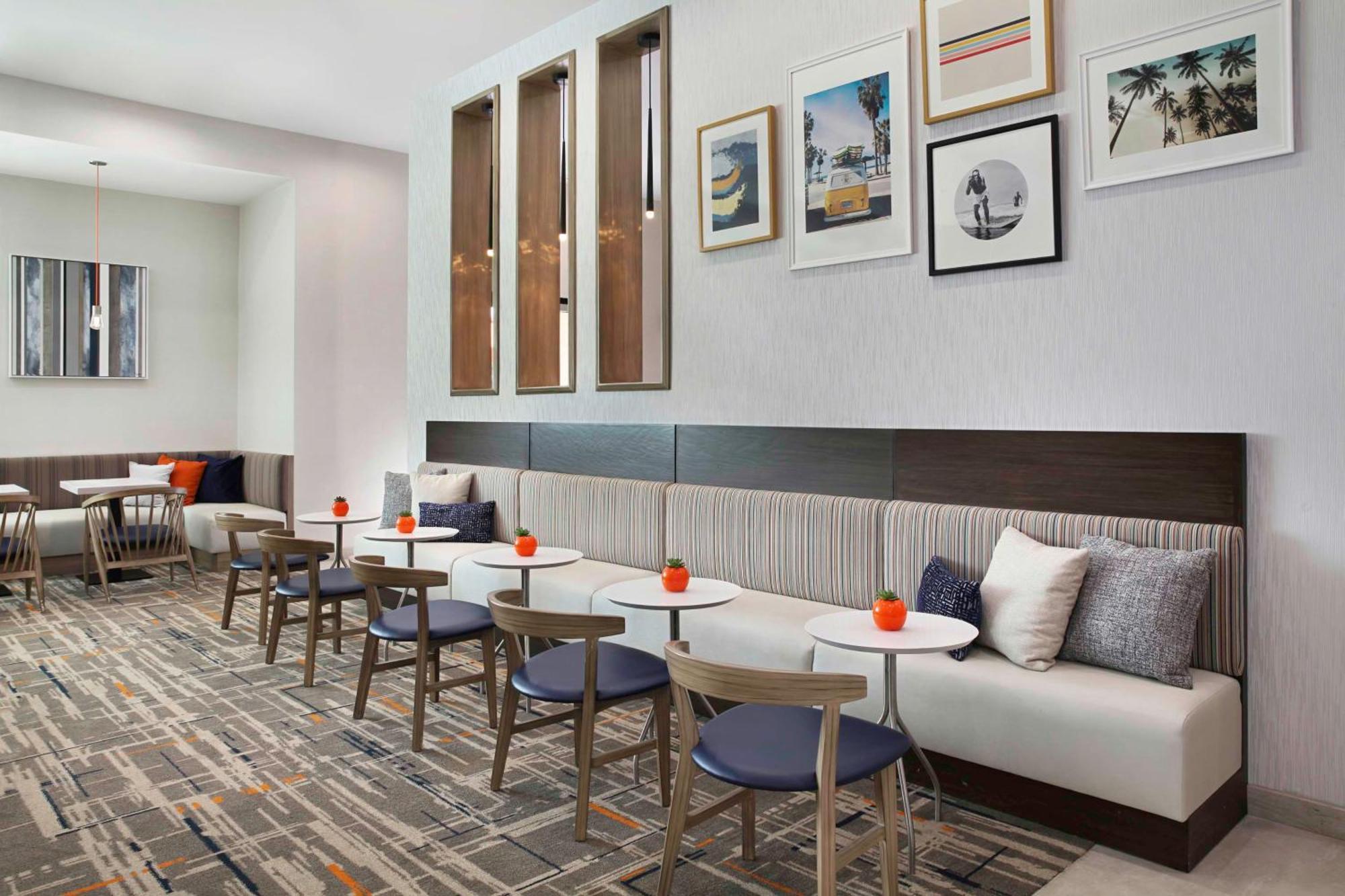 Homewood Suites By Hilton San Diego Central Exteriör bild